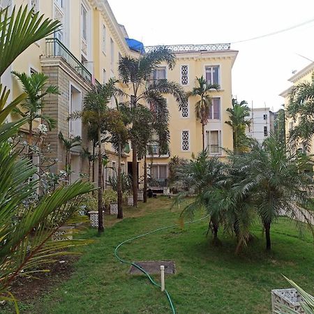 Ronnie's Studio Apartment Arpora Exterior foto