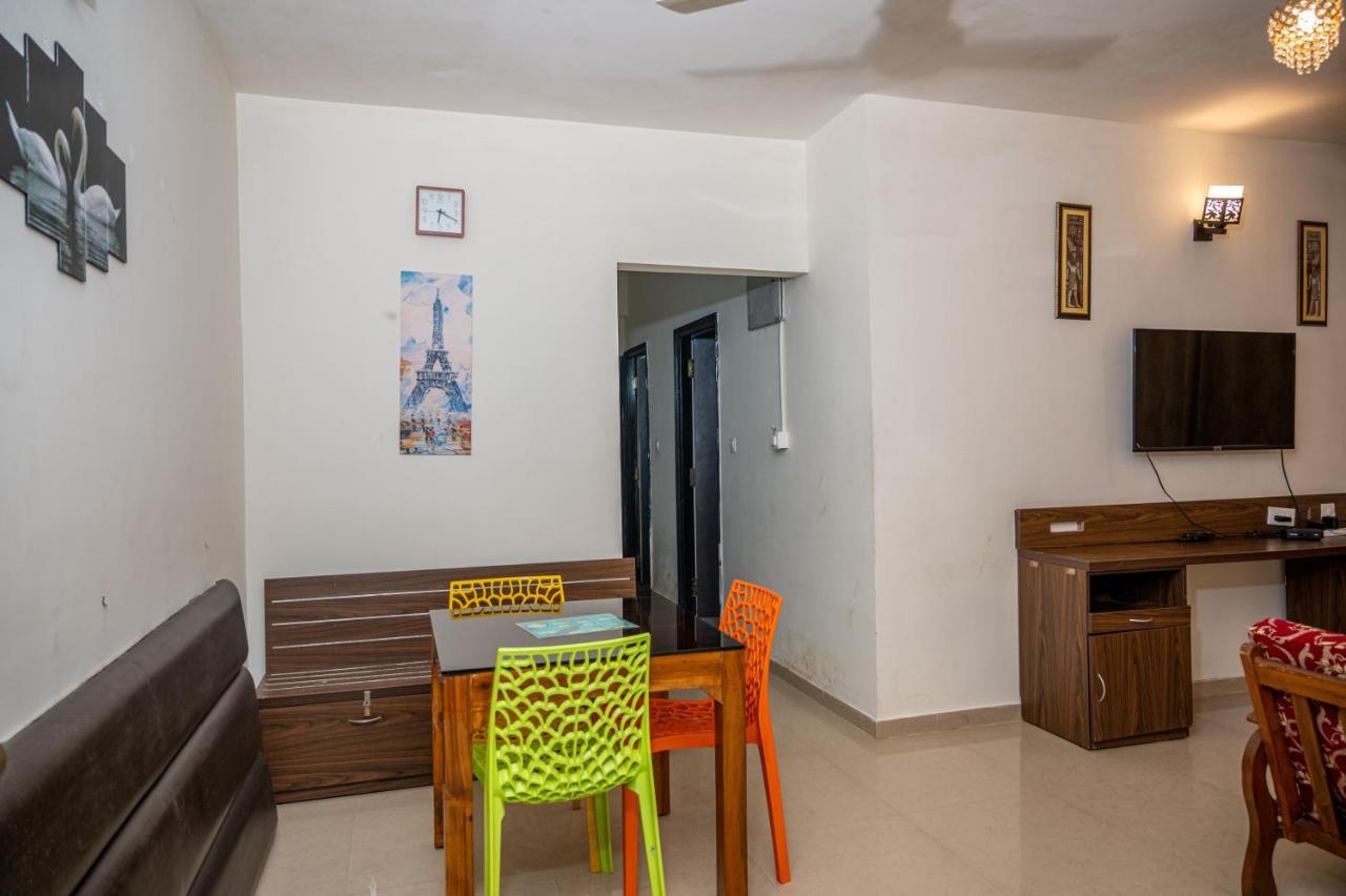 Ronnie's Studio Apartment Arpora Exterior foto